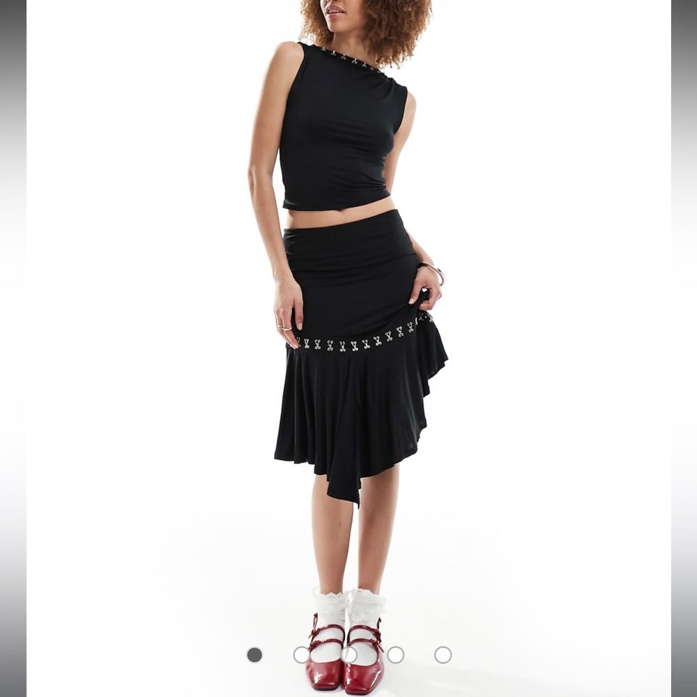 Basic Pleasure Mode hook and eye multiway slinky midi skirt in black
